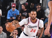 开云体育官方网站-关于快船血洗热火，乔治·希尔关键制胜的信息