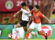 开云体育官网-关于天海客场险胜大连一方，全取三分再次领跑的信息