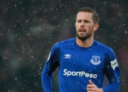 开云官方app入口-步行者铁血防守全面压制黄蜂，伦纳德关键攻防贡献制胜一击