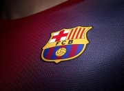 开云体育app-银箭对决终章，汉密尔顿绝境点燃赛场，迈凯伦惊世一刹终结梅赛德斯王朝