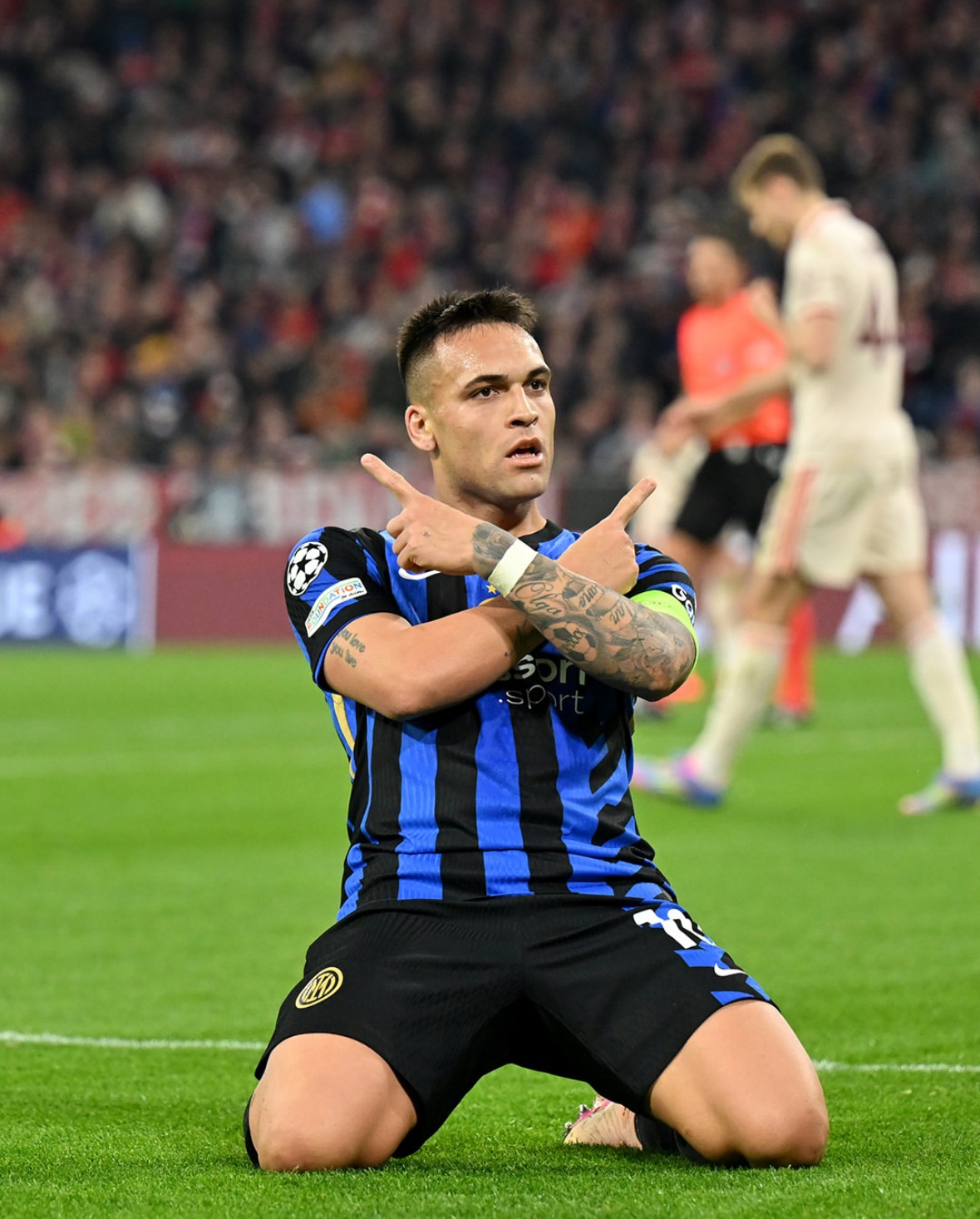 国际米兰爆冷拜仁，费兰·托雷斯绝境逆转的简单介绍