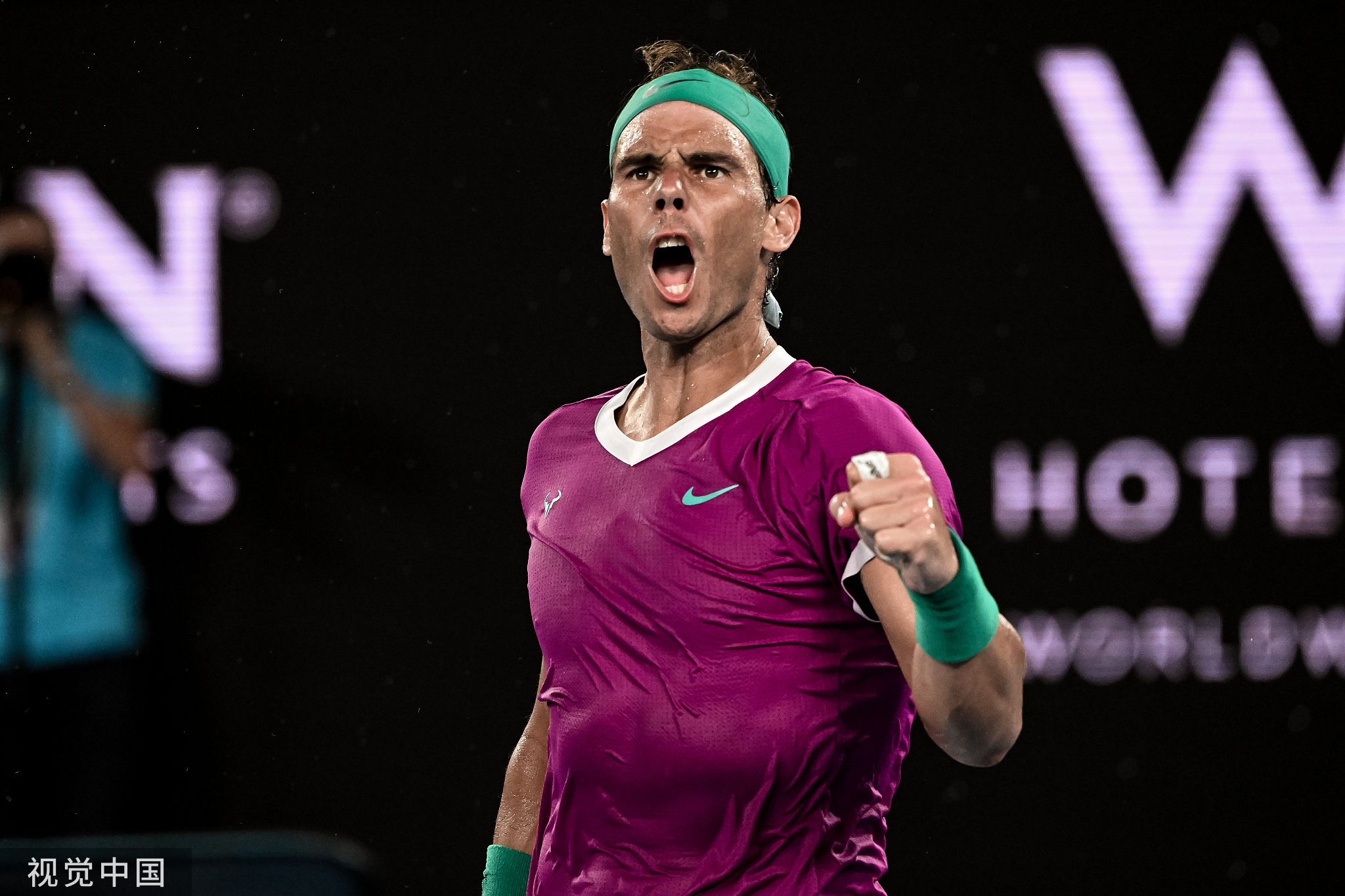 SBTC完胜HLE，369绝境逆转