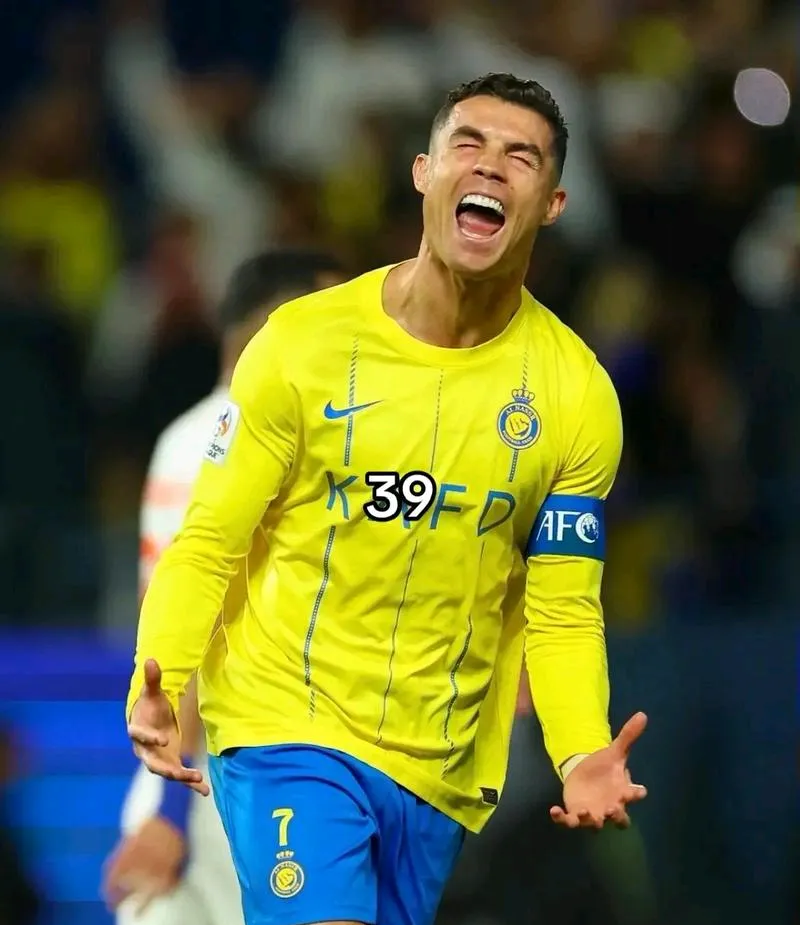 包含国际米兰逆转哥伦比亚，C罗高光表现的词条