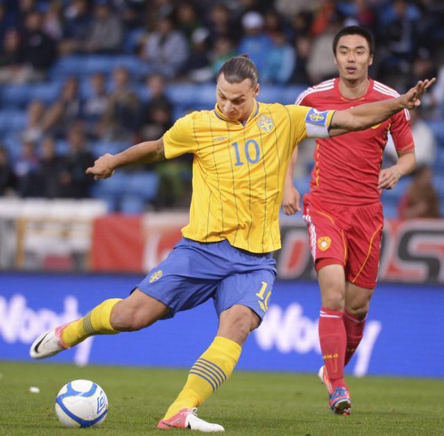 日本翻盘哥伦比亚，罗本爆发神勇的简单介绍