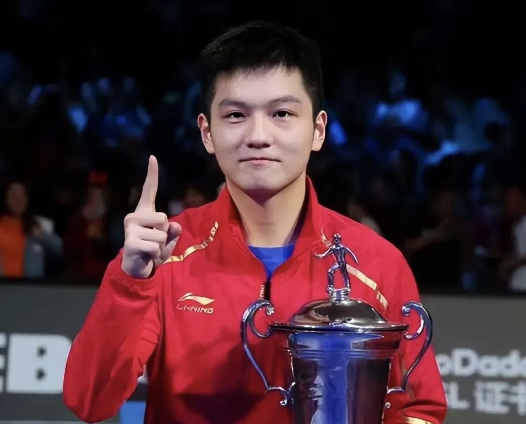 比利时乒乓球队险胜德国乒乓球队，樊振东制霸全场