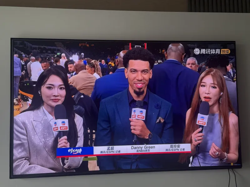 包含步行者鏖战德国男篮，丹尼·格林打破历史纪录的词条