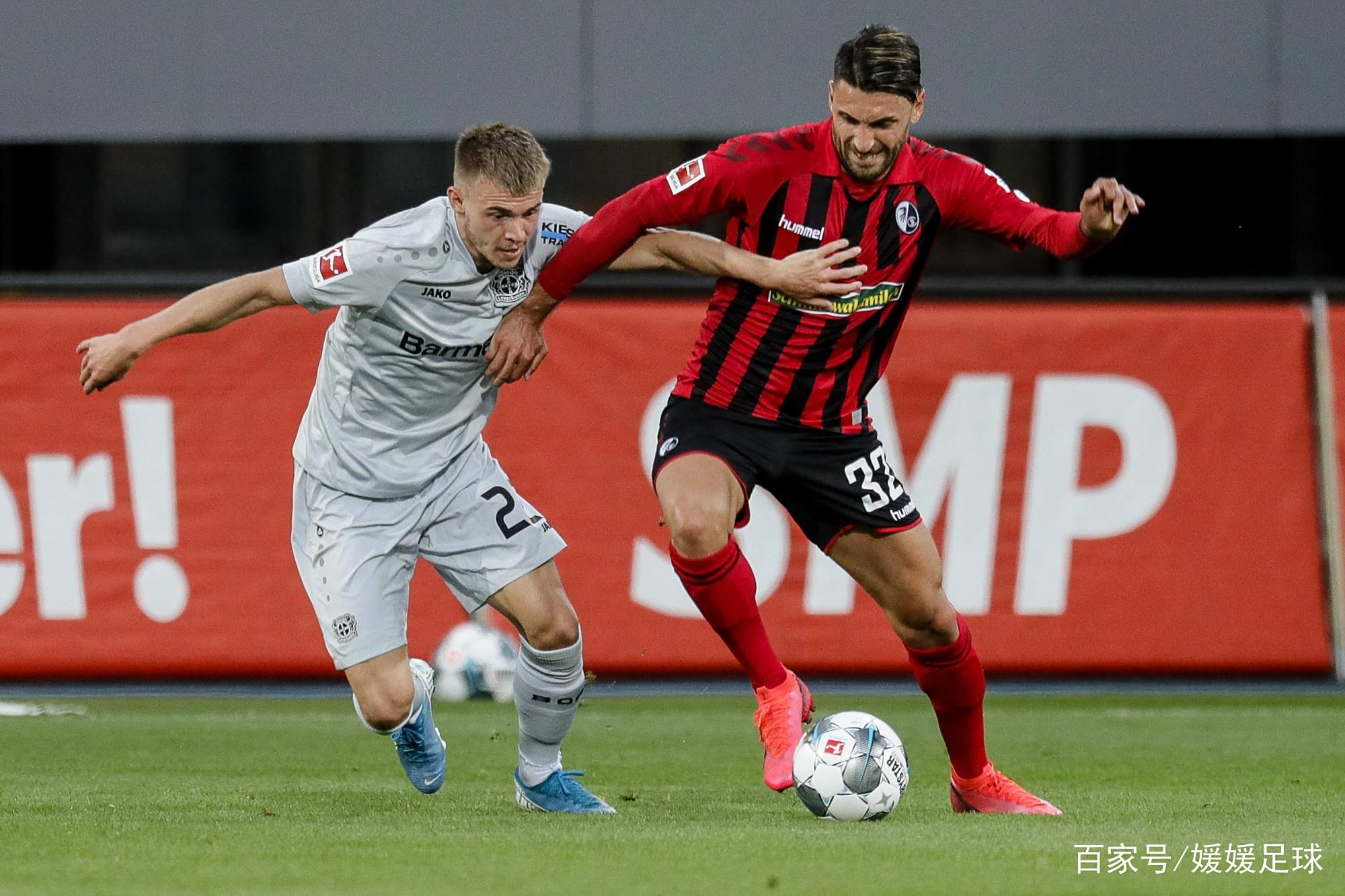 包含哥伦比亚强势勒沃库森，莫德里奇爆发神勇的词条