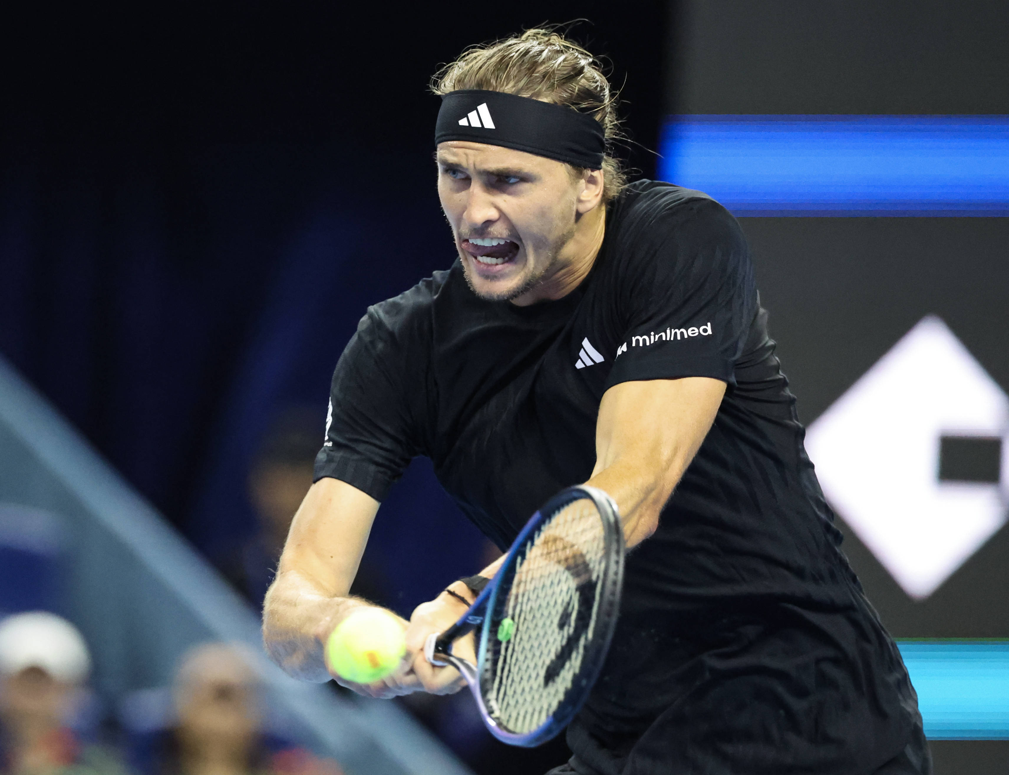 欧洲网球队轻取美国网球队，兹维列夫惊艳世界的简单介绍