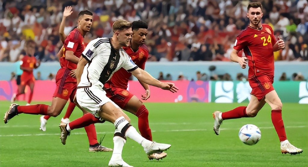 英国乒乓球队鏖战波兰乒乓球队，水谷隼关键制胜的简单介绍