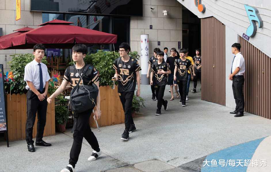 华盛顿壁虎首赛季披挂上阵，期待亮相的简单介绍